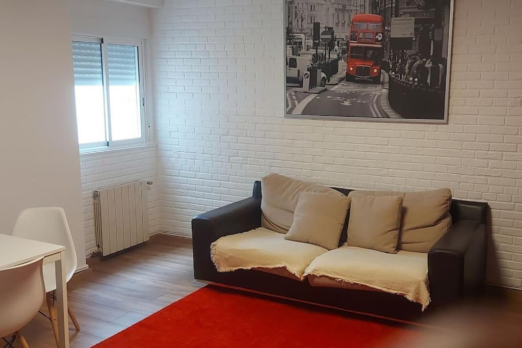 Precioso piso-apartamento en barrio de Zaragoza Exterior foto